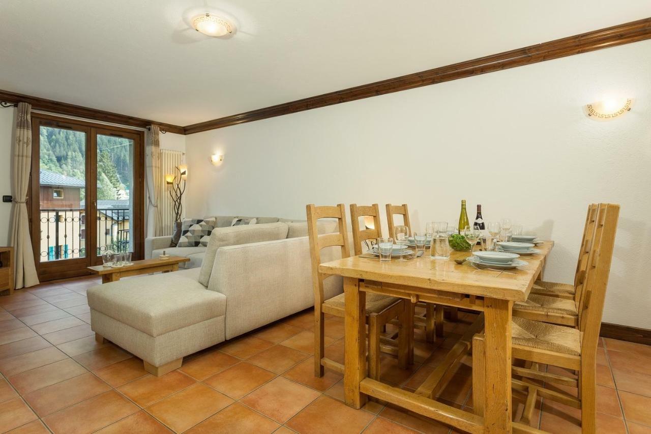 Apartment Kitson - Alpes Travel - Chamonix - Sleeps 6 Exteriör bild